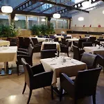 Nuezhet Hotel 4*