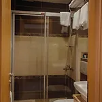 Nuezhet Hotel 4*