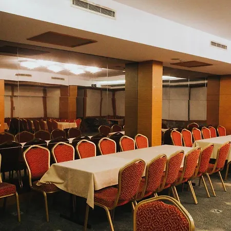 Nuezhet Hotel 4*