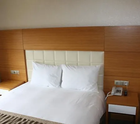 Nuezhet Hotel