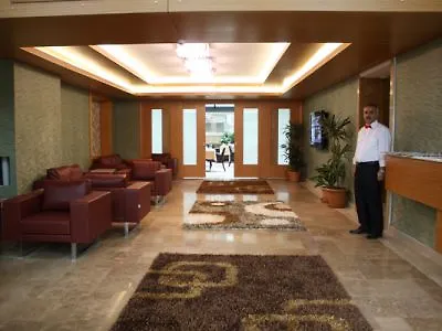Nuezhet Hotell