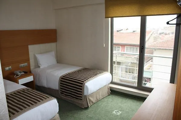 酒店 努兹赫特酒店 4*